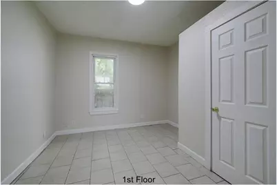 4653 Bryant Avenue N, Minneapolis, MN 55412 - Photo 32