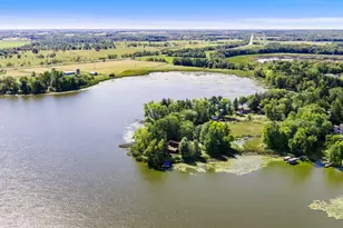 246 Magnor Lake Ct, Clayton, WI 54004 - Photo 8