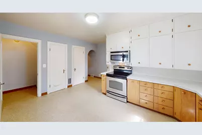 1008 James Avenue, Albert Lea, MN 56007 - Photo 8