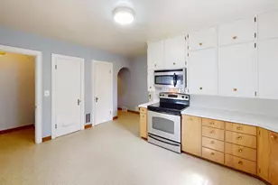 1008 James Ave, Albert Lea, MN 56007 - Photo 8