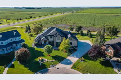 4856 2nd Street SW, Moorhead, MN 56560 - Photo 2