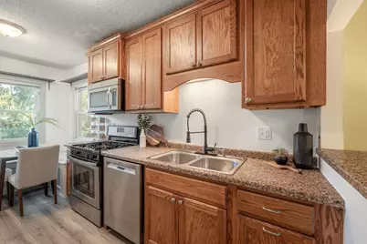 1009 Humboldt Avenue, West Saint Paul, MN 55118 - Photo 14