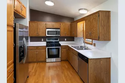 10015 Upper 205th Street W, Lakeville, MN 55044 - Photo 12
