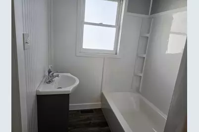 609 9th Avenue SW, Austin, MN 55912 - Photo 14