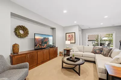 8752 Lake Riley Drive, Chanhassen, MN 55317 - Photo 28