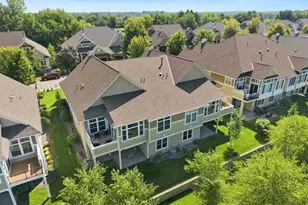 8752 Lake Riley Dr, Chanhassen, MN 55317 - Photo 40