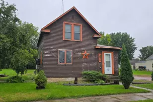 669 2nd Ave, Brewster, MN 56119 - Photo 2
