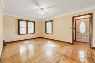 1084 Gorman Ave, West Saint Paul, MN 55118 - Photo 2
