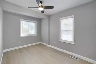 1979 Stillwater Avenue E, Saint Paul, MN 55119 - Photo 14