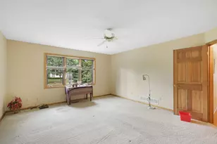 5611 Dunlap Ave N, Shoreview, MN 55126 - Photo 18