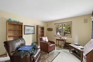 5611 Dunlap Ave N, Shoreview, MN 55126 - Photo 14