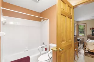 5611 Dunlap Ave N, Shoreview, MN 55126 - Photo 16