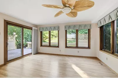 9409 Yukon Avenue S, Bloomington, MN 55438 - Photo 30