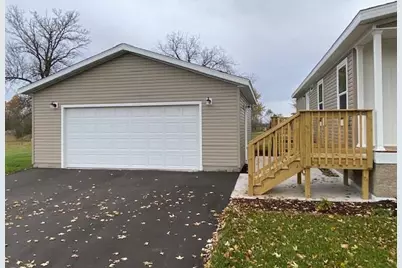 105 NW 4th Avenue, Staples, MN 56479 - Photo 4