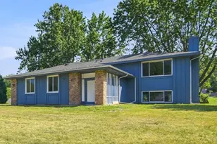 360 Brooks Ave W, Roseville, MN 55113 - Photo 1