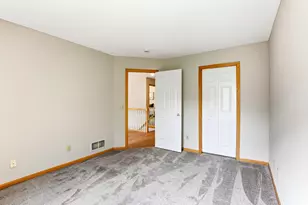 2036 Chicory Way, Chanhassen, MN 55317 - Photo 22