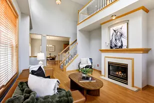 2036 Chicory Way, Chanhassen, MN 55317 - Photo 6