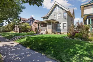 1089 Lincoln Ave, Saint Paul, MN 55105 - Photo 2