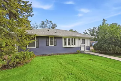 601 114th Avenue NW, Coon Rapids, MN 55448 - Photo 2