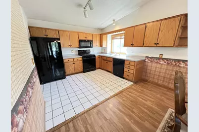 1508 Thistle Lane, Shakopee, MN 55379 - Photo 2