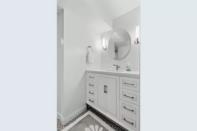 5301 Windsor Avenue, Edina, MN 55436 - Photo 52