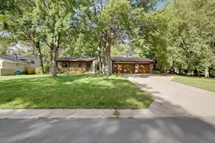 23132 Ivywood St NW, Saint Francis, MN 55070 - Photo 2