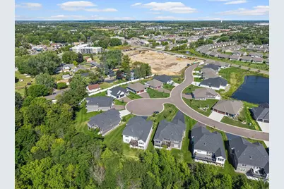 111 Creekside Bay SE, Saint Michael, MN 55376 - Photo 2