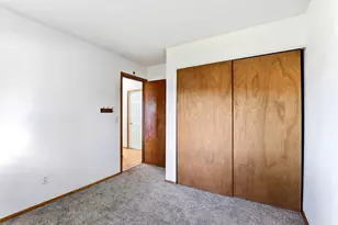 1909 Laramie Trail, Brooklyn Park, MN 55444 - Photo 16