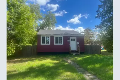 822 NW 7th Avenue, Grand Rapids, MN 55744 - Photo 1