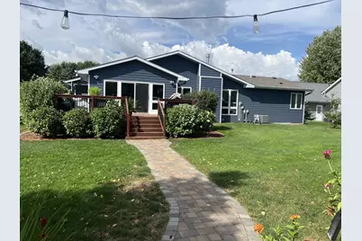 825 S Hubbard Avenue, Litchfield, MN 55355 - Photo 30