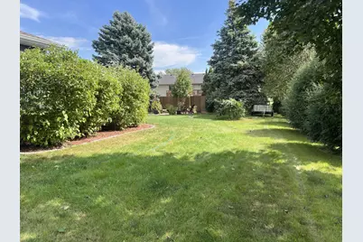 825 S Hubbard Avenue, Litchfield, MN 55355 - Photo 32
