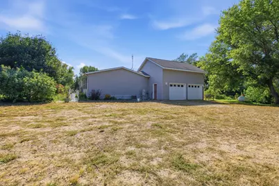 990 180th Avenue SE, Kerkhoven, MN 56252 - Photo 6
