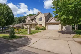 3130 Anric Dr, Eau Claire, WI 54701 - Photo 4