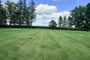 415 E Main St, Eitzen, MN 55931 - Photo 12