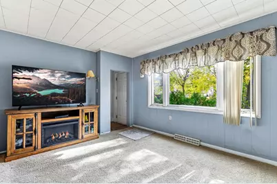 535 Edmund Avenue, Saint Paul, MN 55103 - Photo 4