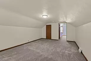 2811 Centerville Rd, Little Canada, MN 55117 - Photo 12