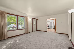 2811 Centerville Rd, Little Canada, MN 55117 - Photo 8