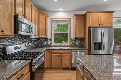 9930 Scott Avenue N, Brooklyn Park, MN 55443 - Photo 8