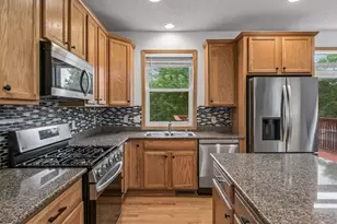 9930 Scott Ave N, Brooklyn Park, MN 55443 - Photo 8