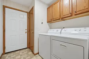 797 Parkside Ln, Columbia Heights, MN 55421 - Photo 14