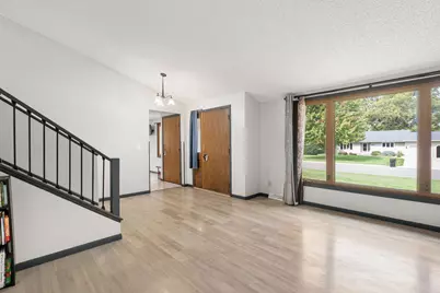1395 Oakwood Lane, Owatonna, MN 55060 - Photo 10
