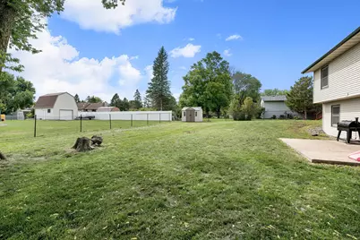 1395 Oakwood Lane, Owatonna, MN 55060 - Photo 34