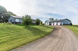 403 W Prairie Ave, Elizabeth, MN 56533 - Photo 2