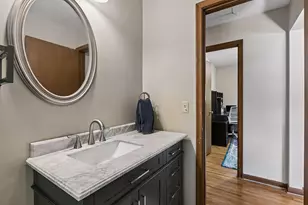 7608 Viewcrest Ln, New Hope, MN 55427 - Photo 26