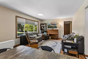 7608 Viewcrest Ln, New Hope, MN 55427 - Photo 10