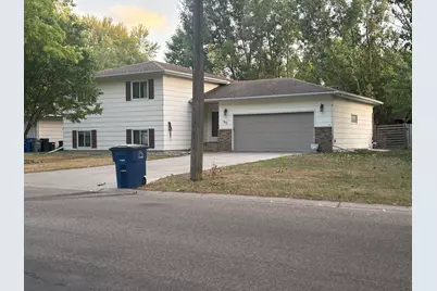 315 Brook Avenue, Moorhead, MN 56560 - Photo 6