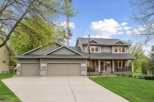 1908 Prairie Hill Rd, Saint Cloud, MN 56301 - Photo 2