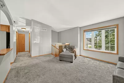 259 Brookestone Drive SE, Rochester, MN 55904 - Photo 4