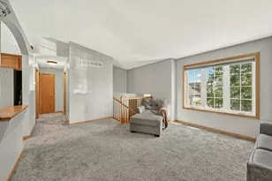 259 Brookestone Dr SE, Rochester, MN 55904 - Photo 4