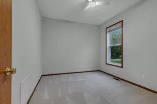 397 Campfire Curv, Chaska, MN 55318 - Photo 16
